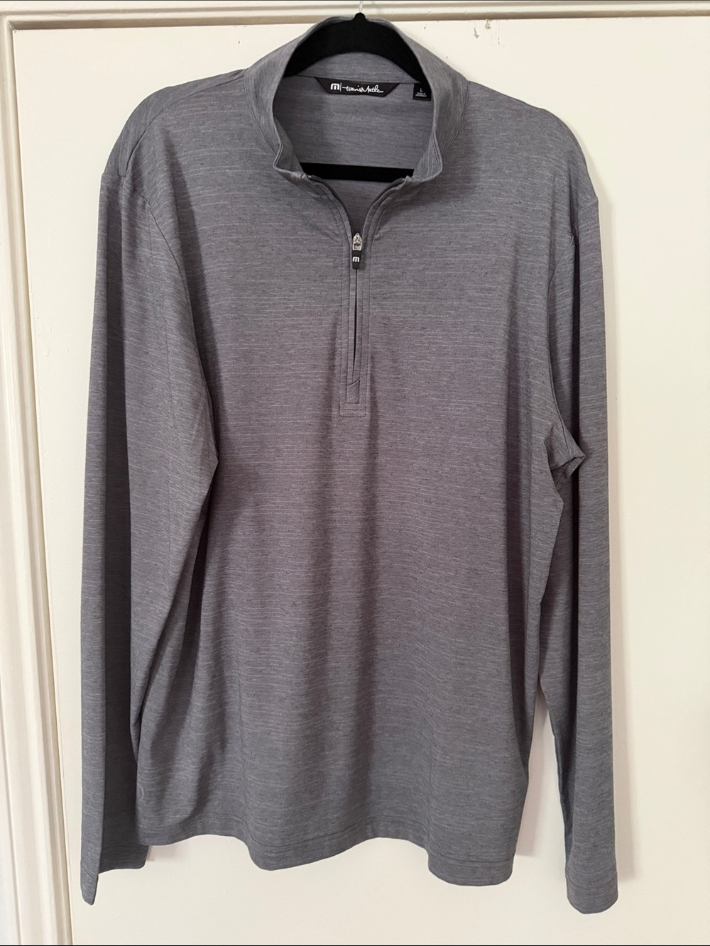 Travis Mathew Men's Gray Quarter-Zip Performance Pullover Lightweight - NWOT